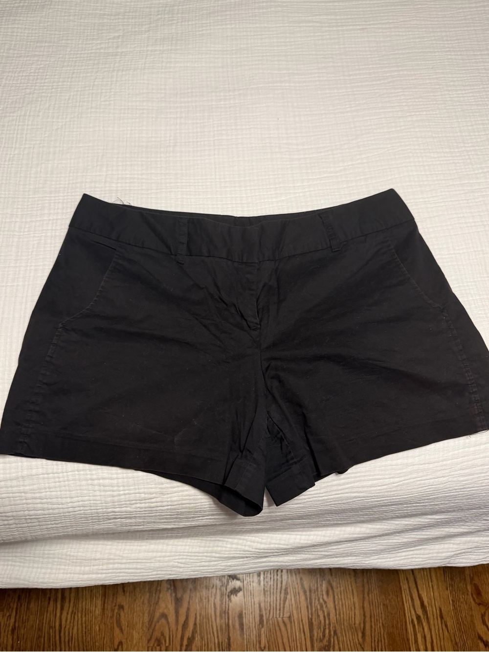 Black Daisy Fuentes shorts